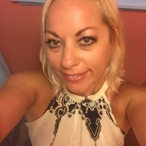 Meet your Posher, Jen